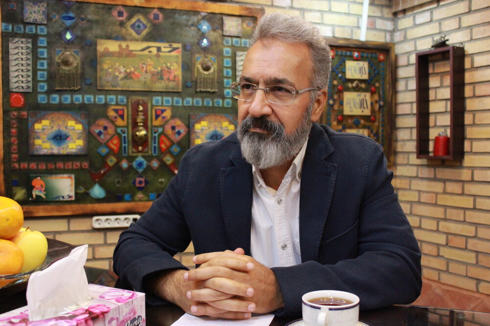 هشدار درباره عادی‌سازی تعطیلی مدارس؛ ۸۰ درصد آموزش مجازی عملا تعطیل است/ دانش‌آموز اغلب خواب است/چرا دولت از آموزش غیرحضوری استقبال می‌کند؟