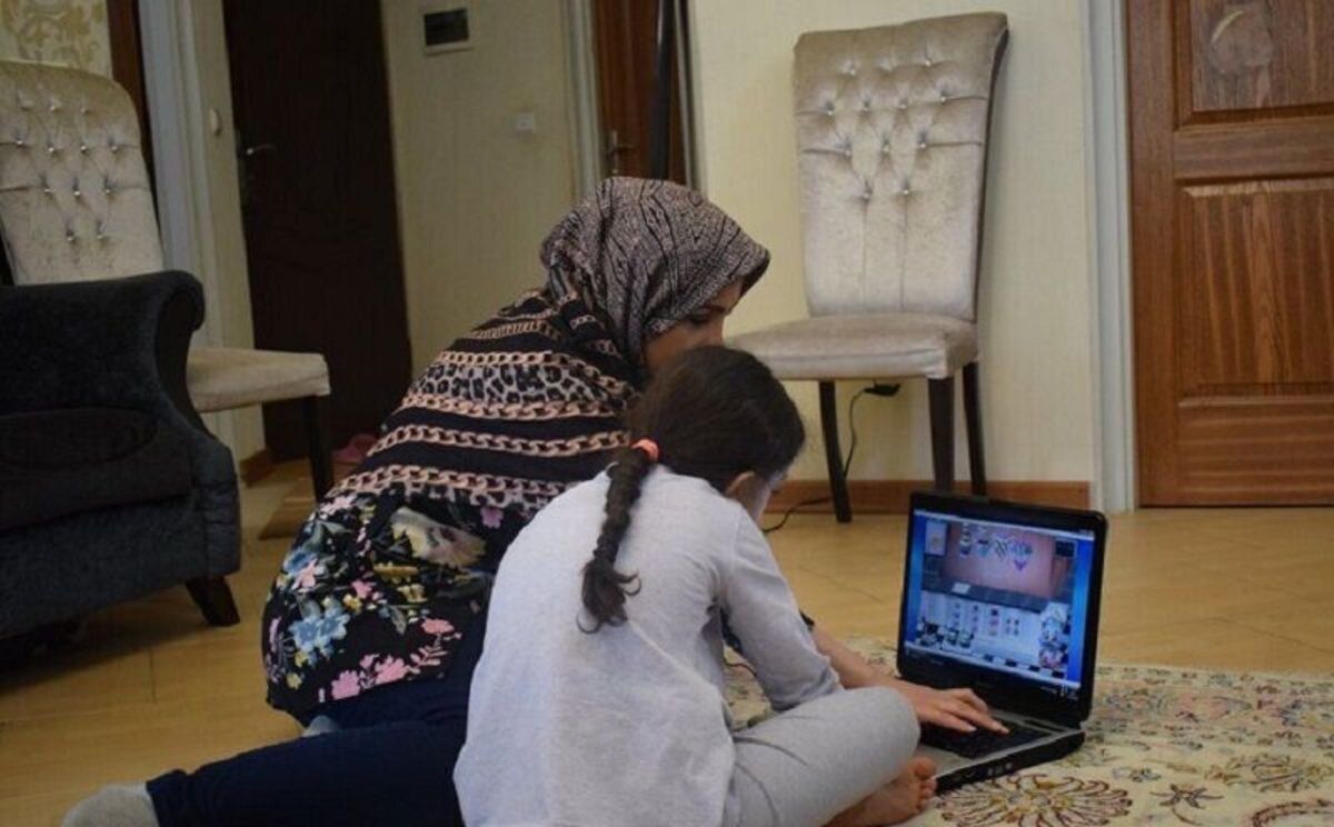 هشدار درباره عادی‌سازی تعطیلی مدارس؛ ۸۰ درصد آموزش مجازی عملا تعطیل است/ دانش‌آموز اغلب خواب است/چرا دولت از آموزش غیرحضوری استقبال می‌کند؟