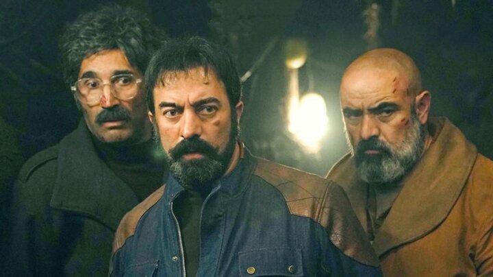 چرا حواشی ممیزی «تهران کنارت» به جهش فروش آن دامن زد؟/ شوک ۲۰ میلیاردی به سینمای بحرانزده و عبور از فرمولهای تکراری کمدی چرا حواشی ممیزی «تهران کنارت» به جهش فروش آن دامن زد؟/ شوک ۲۰ میلیاردی به سینمای بحرانزده و عبور از فرمولهای تکراری کمدی