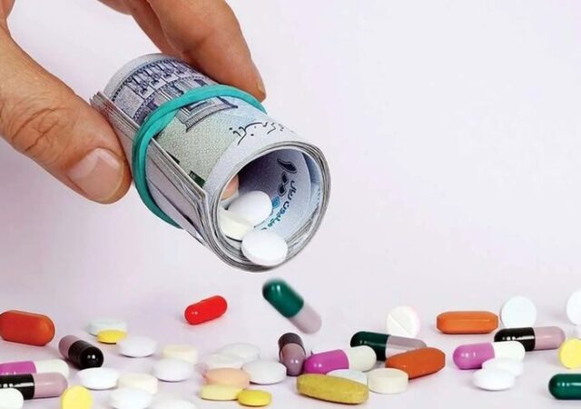 ۷ همت از مطالبات داروخانه‌ها پرداخت شد