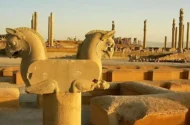 اتفاقی عجیب در حریم تخت‌جمشید/ باید این میراث جهانی را نجات داد