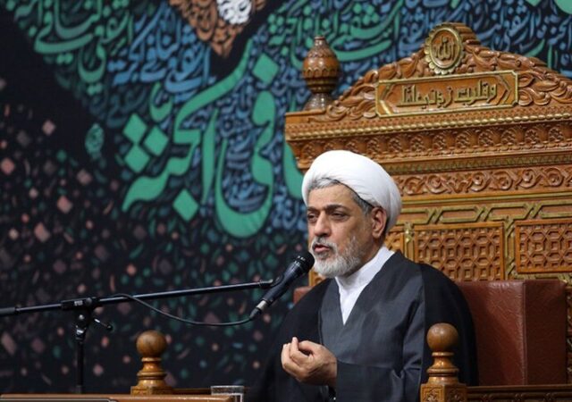 رفیعی: گریه بر سیدالشهدا(ع) و زیارت آن حضرت راه تقرب الهی است