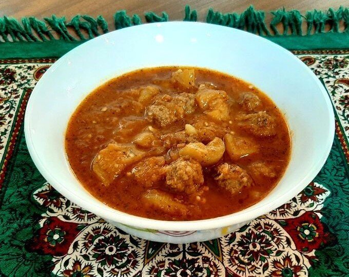شفته بادمجان کاشان؛ غذای محلی که با اولین قاشق عاشقش می‌شوید