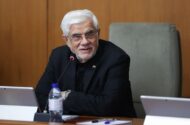 عارف: مردم بیش از خود گرانی، تحت فشار روانی آن هم هستند