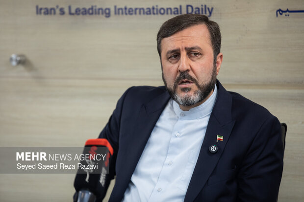 غریب آبادی: ایران، پیروز نبرد یک‌ساله با متجاوزان است