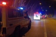 امدادرسانی نجاتگران هلال‌احمر در پی واژگونی یک دستگاه خودروی پیکان