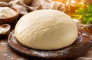 این خمیر پایه بسیاری از فست‌فودهاست ولی درست کردنش حوصله می‌خواهد