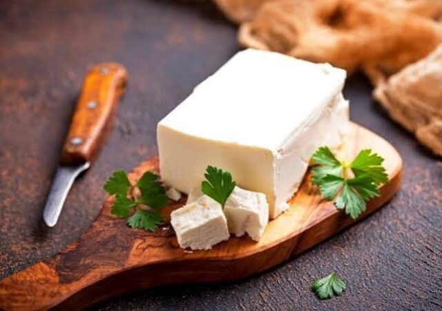 تا کنون پنیر صبحانه را با این ۴ ترکیب امتحان کرده‌اید؟