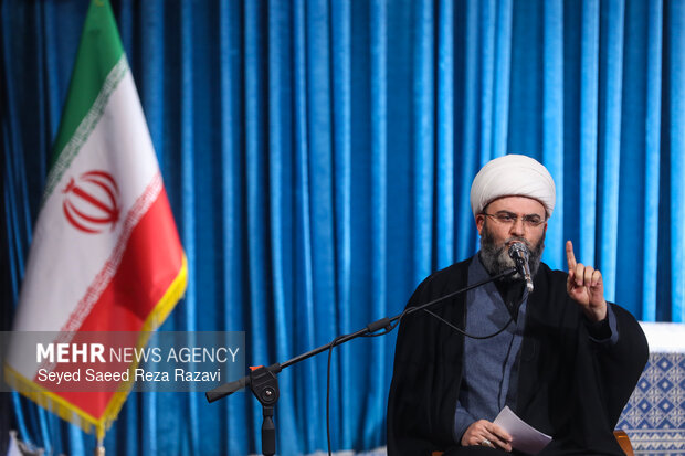 حجت‌الاسلام قمی: پرچم‌ خون‌خواهی این زخم مشترک مسلمین را متحد می‌کند