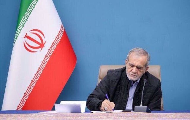 رئیس جمهور درگذشت زنده یاد اکبر عبدی را تسلیت گفت
