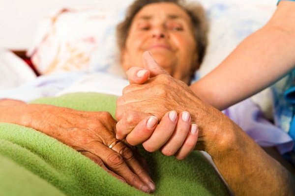 زنان دچار پارکینسون بیشتر در معرض آلزایمر هستند