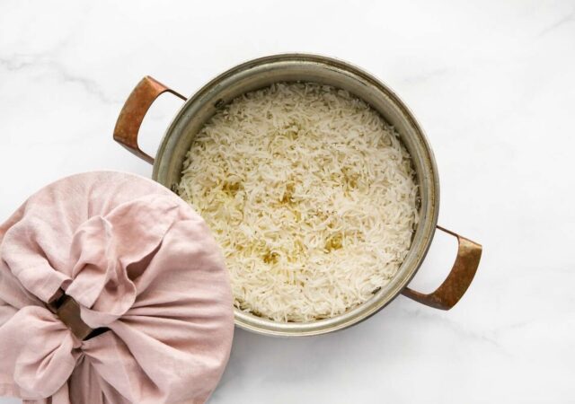 شوری برنج را چگونه بگیریم؟؛ ۵ راهکار برای رفع شوری برنج