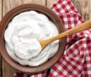 طرز تهیه ماست چکیده از ماست ؛ چکار کنیم ماست کشدار شود ؟ | ماست چکیده را با چی بخوریم ؟