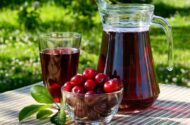 چگونه شربت آلبالو خوشرنگ درست کنیم ؟ | طرز تهیه شربت آلبالو بدون شکر با ۳ روش
