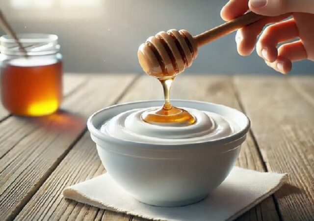 ۲۰ ایده خلاقانه برای تبدیل ماست به یک وعده غذایی کامل و مغذی