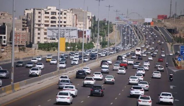تردد بیش از ۱۹ میلیون خودرو از محورهای مواصلاتی استان البرز در مرداد ماه امسال 