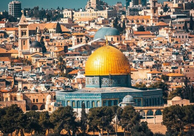 شرکت گسترده فلسطینیان در بیست‌ و پنجمین مسابقات قرآن «الاقصی»