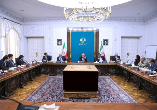 پزشکیان: آثار طرح‌های کاهش مصرف انرژی نیازمند راستی آزمایی است
