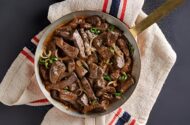 طرز تهیه جغور بغور با دل مرغ ؛ غذای نانی ساده و پرطرفدار