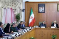 عارف: آمریکا برای مذاکره با ایران به واسطه متوسل می‌شود