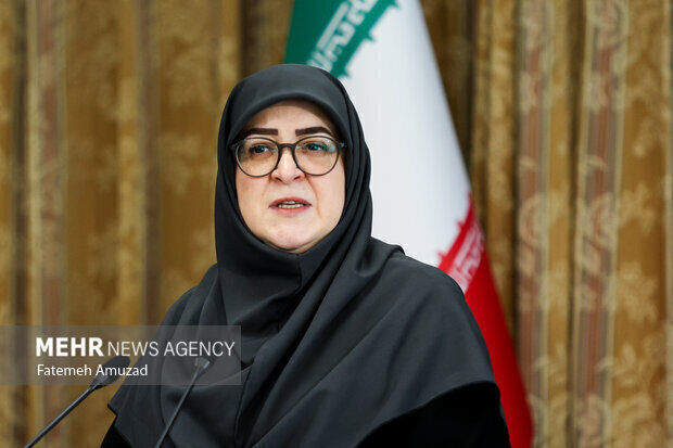 مهاجرانی: ابتکار انتخاب استانداران بومی در حال نتیجه دادن است
